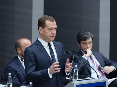 Медведев: Уход крупного перевозчика — это испытание для авиаотрасли