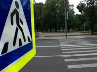 В Железногорске полицейский сбил пешеходов на "зебре"