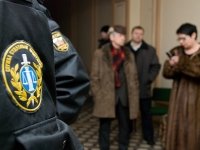 Судебные приставы пришли к экс-главе РАО "ЕЭС" и бывшему премьеру Чечни — фото 3 