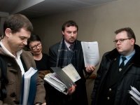 Судебные приставы пришли к экс-главе РАО "ЕЭС" и бывшему премьеру Чечни — фото 7 