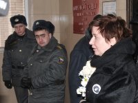 Прения на процессе Алексея Козлова начались с сотен граждан и трех автобусов с полицией — фото 13 