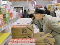 Супермаркеты "Светофор" снова оштрафовали за лимитированные покупки