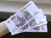 В Хакасии женщина попыталась обмануть пенсионера фальшивой купюрой