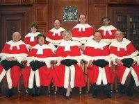 Как одеваются судьи в разных странах. Часть&nbsp;II — фото 1 