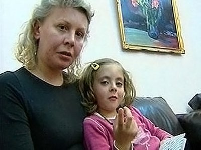 Мать Саши Зарубиной не хочет в Португалию, но от помощи из-за рубежа не отказыва