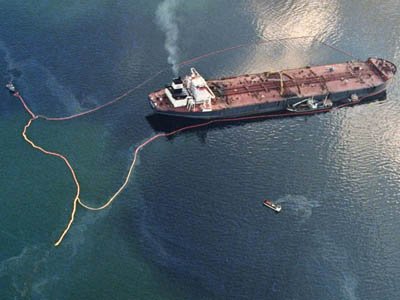 Передается в суд дело о покупке морского танкера за $450000