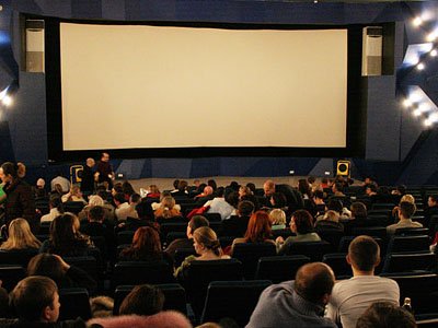 На Украине разрешат показывать кино на русском
