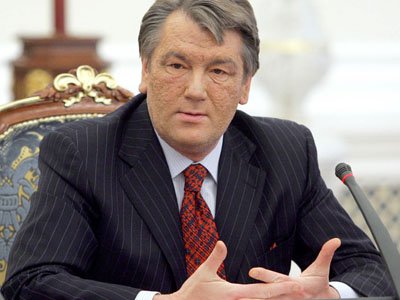 Виктору Ющенко хотят запретить переизбираться с помощью суда