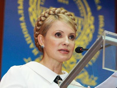 Тимошенко отказали в суде присяжных по &quot;газовому&quot; делу и запретили покидать Киев