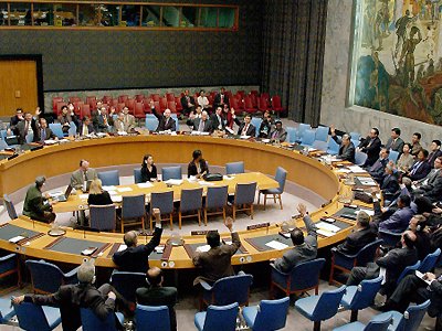 Совбез ООН осудил насилие над гражданами в Ливии 