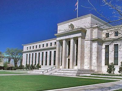 Главу ФРС США обокрали мошенники