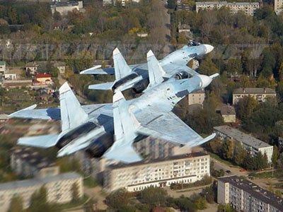 В столкновении Су-27 на &quot;МАКС-2009&quot; виноват погибший летчик - СКП