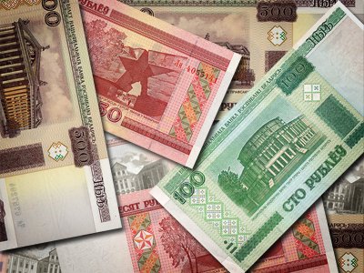 Лукашенко поручил проверять паспорта у покупающих валюту