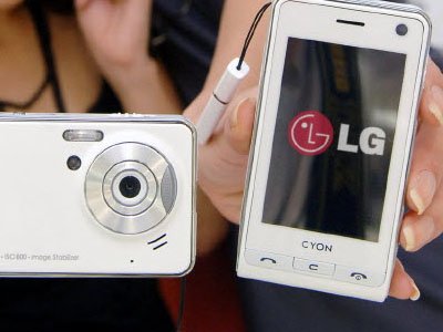 LG наносит Sony ответный удар
