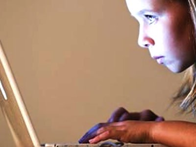 Минюст запретил подросткам работать на компьютере более 3 часов в день