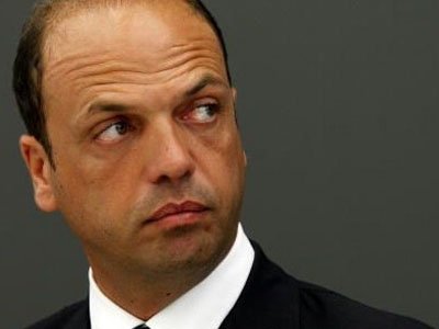 Министр юстиции Италии подал в отставку