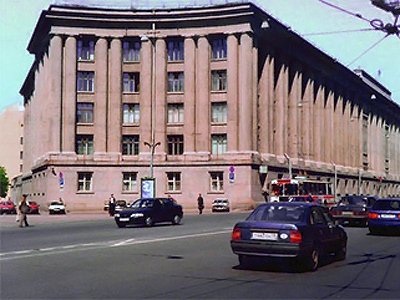 В Петербурге возбуждено дело по вымогательству четырьмя милиционерами 25 млн рублей