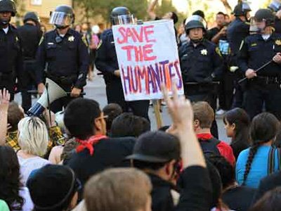 Полиция Калифорнии арестовала участников студенческих акций протеста