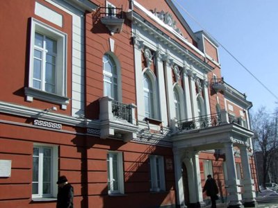 Суд признал обыски в мэрии Барнаула незаконными 