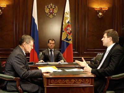 Арестованных будут выпускать под залог вещей - стенограмма совещания у Медведева