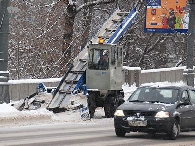 СКП: водителя снегоуборщика в Москве застрелил подполковник МВД