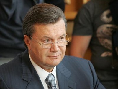 Янукович разберется с чиновниками, нарушающими закон