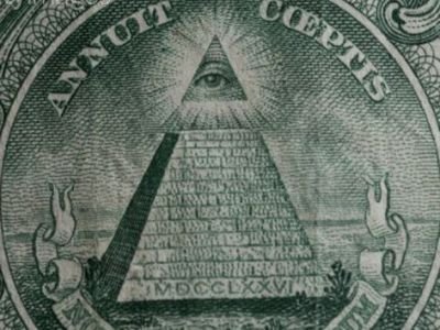 Судят создательницу финансовой пирамиды, обманувшую 1032 вкладчиков