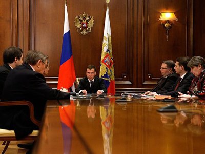 О чем договорился Медведев с председателями ВС и ВАС