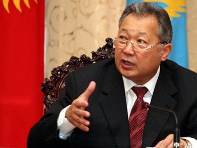 Киргизия: президента Курманбека Бакиева могут привлечь к суду