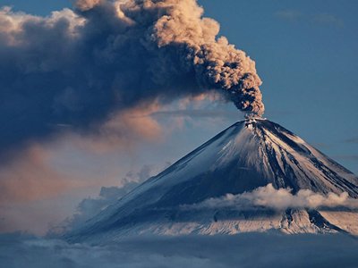 Гендиректор Lufthansa требует компенсировать убытки из-за вулкана