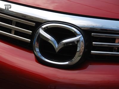 Чаще всего в Москве угоняют машину марки Mazda CX9, а в Петербурге - BMW X6
