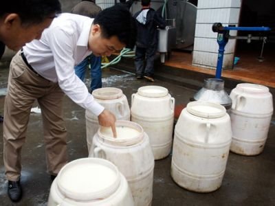 Китай: иск к производителям молока не рассмотрят