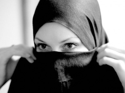 Французский суд впервые оштрафовал мусульманок за ношение никаба