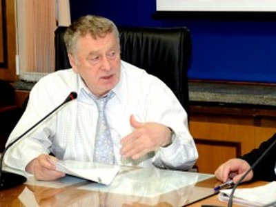 Жириновский страхуется от иска 40 млн рублей Минфином