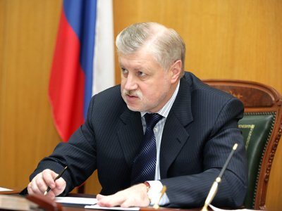 Спикер СФ Миронов: законодателем Лужков работать не может