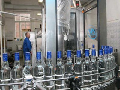Производителям контрафактной водки под брендом &quot;Старлей&quot; инкриминируется ущерб государству в 7,5 млрд руб. в год
