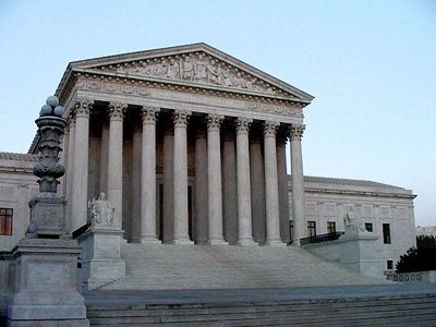 США: один из судей Верховного суда намерен уйти в отставку