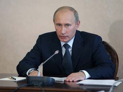 Путин призвал оперативнее готовить законопроекты по фондовому рынку