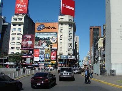 Законопослушные водители Буэнос-Айреса получат билет на футбол