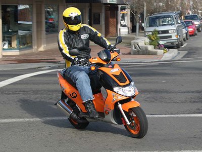 Госдуме предложили увеличить до 18 лет возраст, с которого разрешается управлять мотоциклом