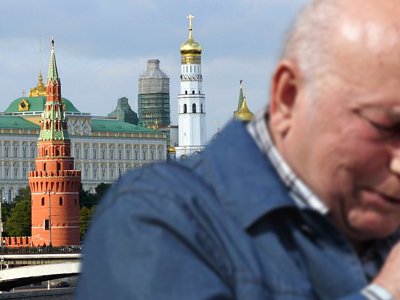 Пресненский суд отказал Лужкову во взыскании 1 млн руб. с главы кремлевской администрации