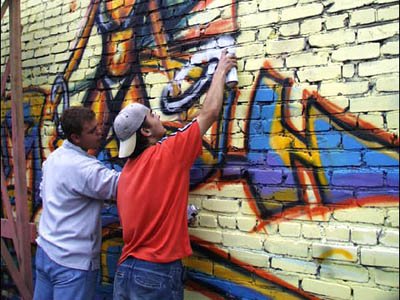 В Вильнюсе штрафовать за граффити на стенах будут владельцев домов