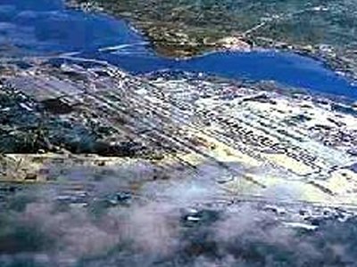 ВМФ готовит документы для восстановления базы во вьетнамском порту Камрань
