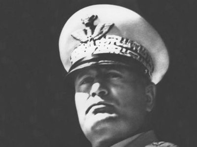 Суд запретил мемуары Бенито Муссолини