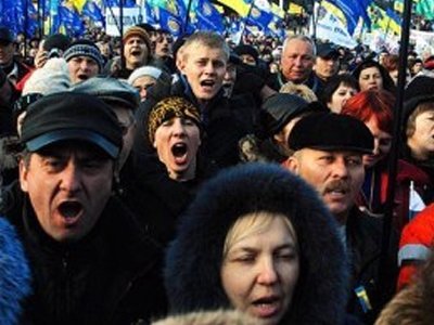 После митинга учителей правительство Украины пересмотрит оклады в сфере образования
