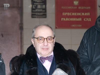 Адвокат Добровинский лишился банка, которым владел всего несколько месяцев
