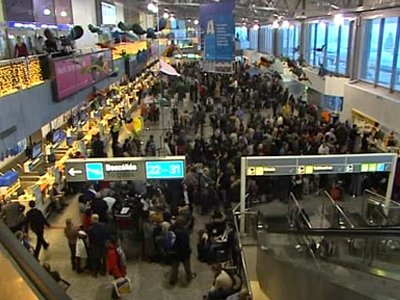 Около 500 российских туристов до сих пор не могут вылететь из Болгарии