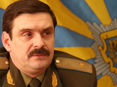В Белоруссии за взятки арестован командующий ВВС