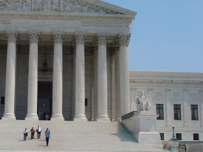 Верховный суд США начал отменять приговоры из-за некомпетентности защиты