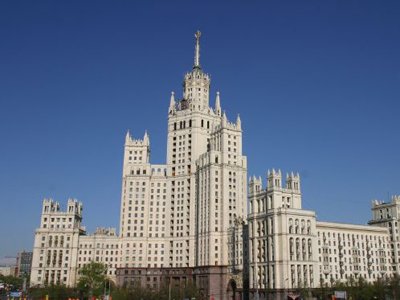 Юристы прокомментировали необходимость декларирования квартир Шувалова